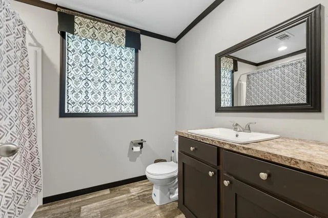 $270,000 | 225 Connection Lane, St. Stephen, SC 29479