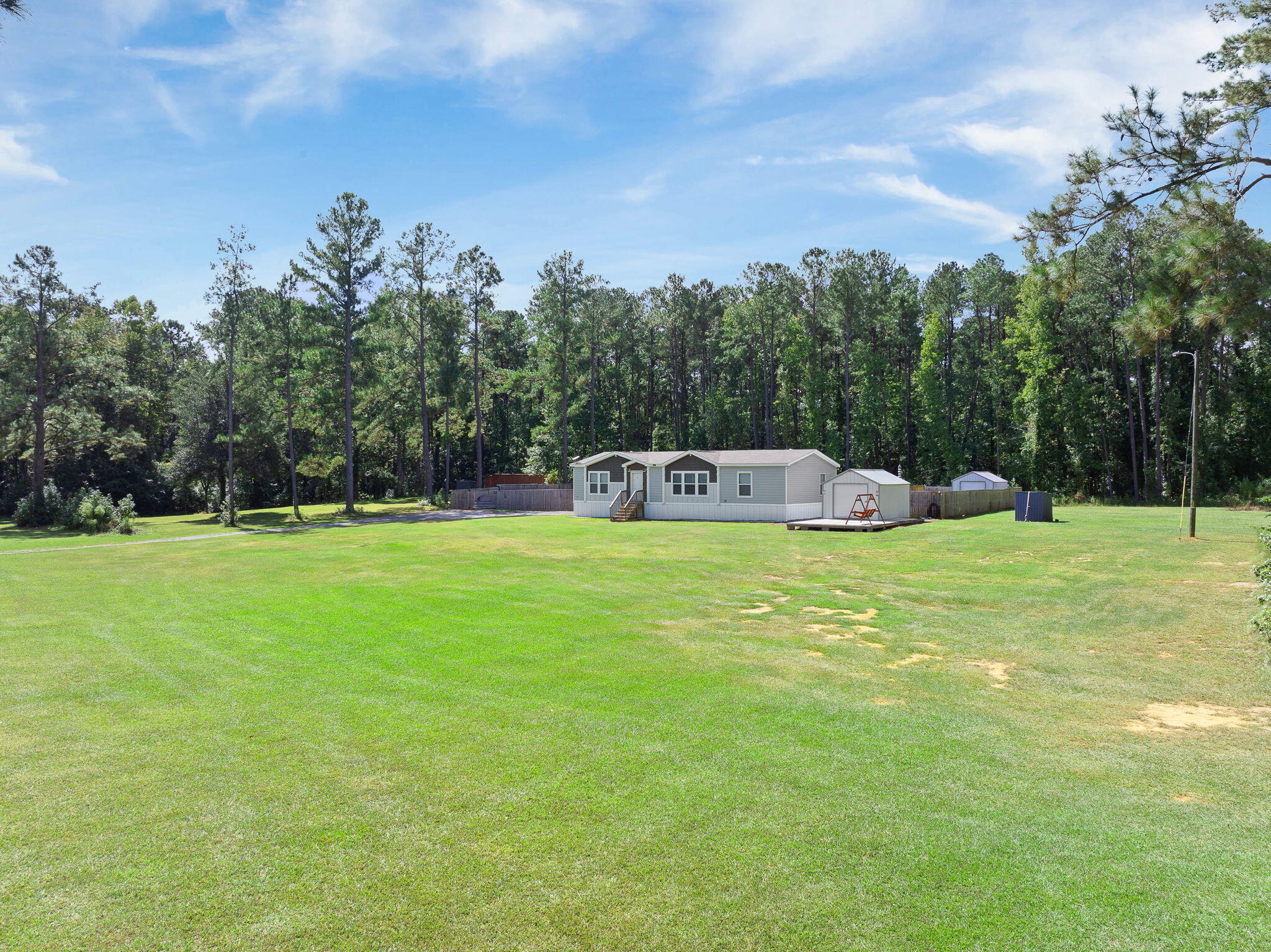 225 Connection Lane St. Stephen, SC 29479 - Photo 6 of 41 32-web-or-mls-Barclay Media Co_