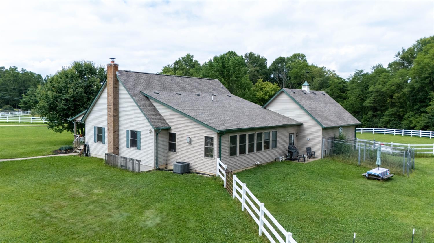 12567 White Plains Road Milan, IN 47031 - Photo 6 of 75