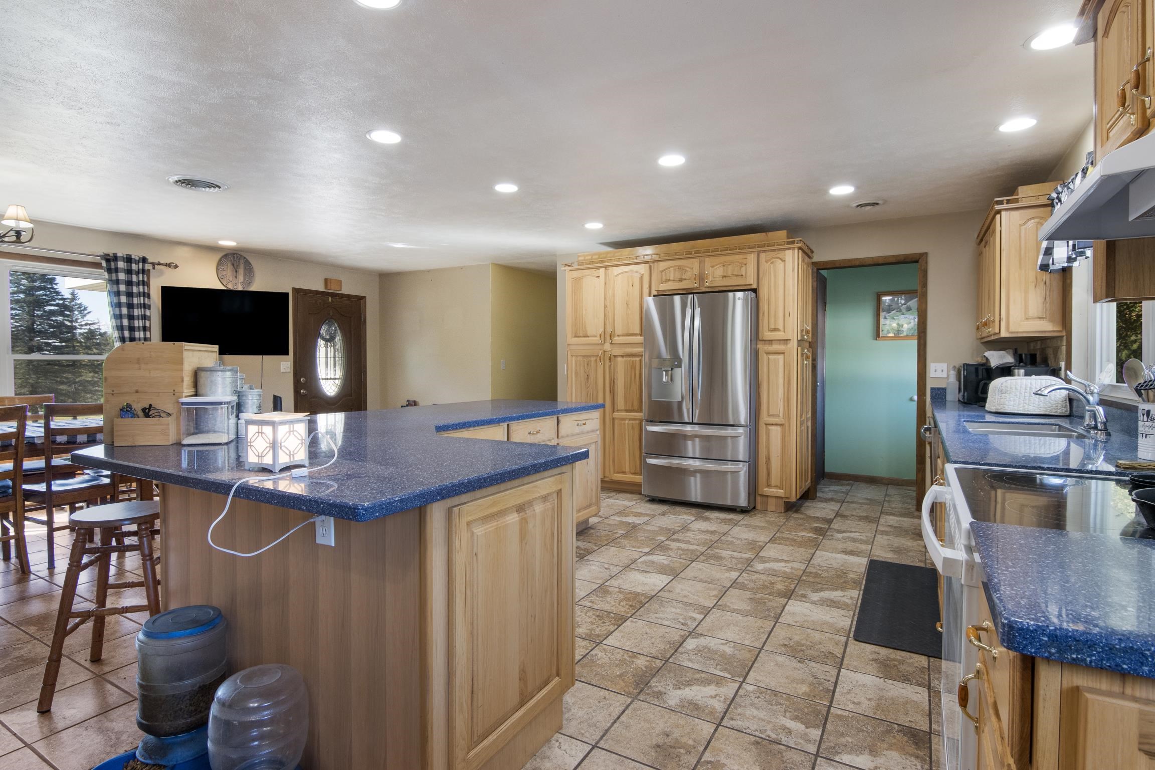 4405 East 28 Road Cadillac, MI 49601 - Photo 3 of 55 1927576-b05bf91f-4441-48e6-83ee-272de6bb0917.JPG