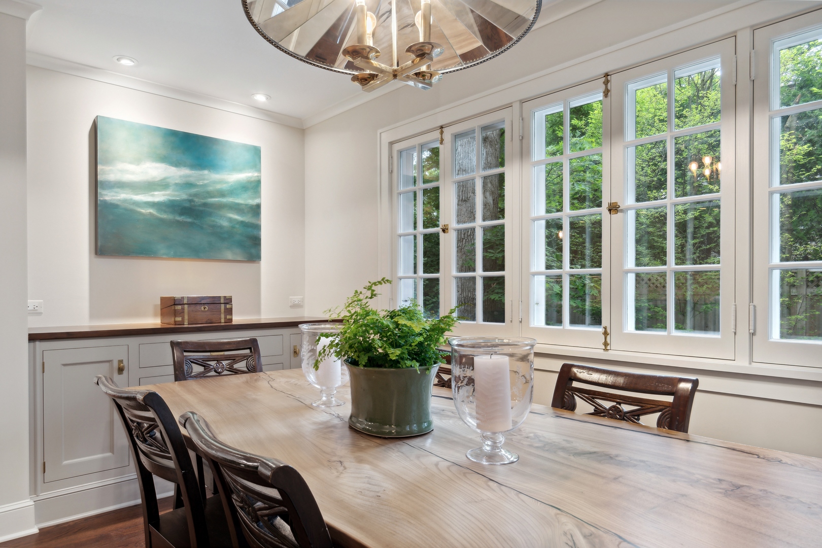 460 Washington Road Lake Forest, IL 60045 - Photo 17 of 50 a dining room with furniture and window or outdoor space