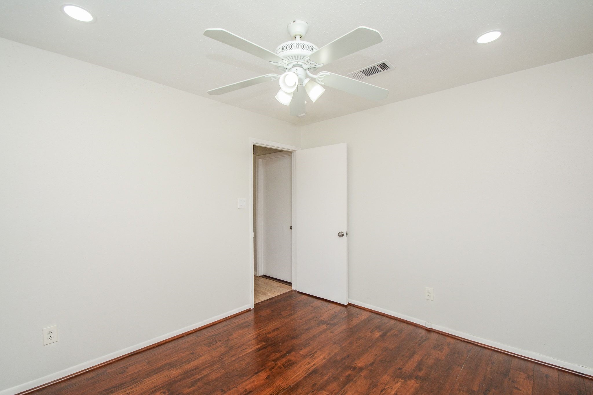 6002 Verdome Lane Houston, TX 77092 - Photo 30 of 49