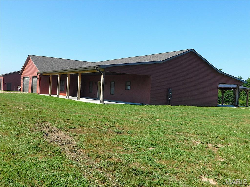 100 Blackmore Road Foley, MO 63347 - Photo 7 of 12
