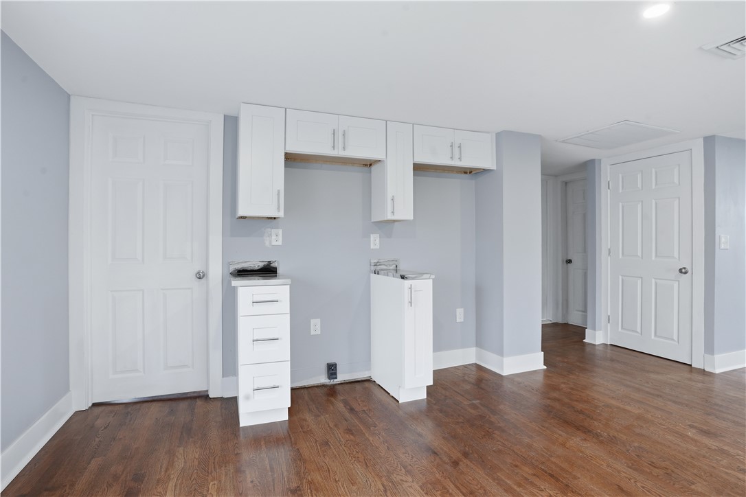 188 Greene Lane Middletown, RI 02842 - Photo 19 of 38
