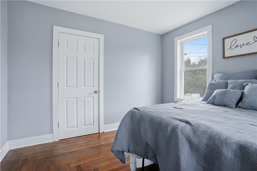 188 Greene Lane Middletown, RI 02842 - Photo 9 of 38