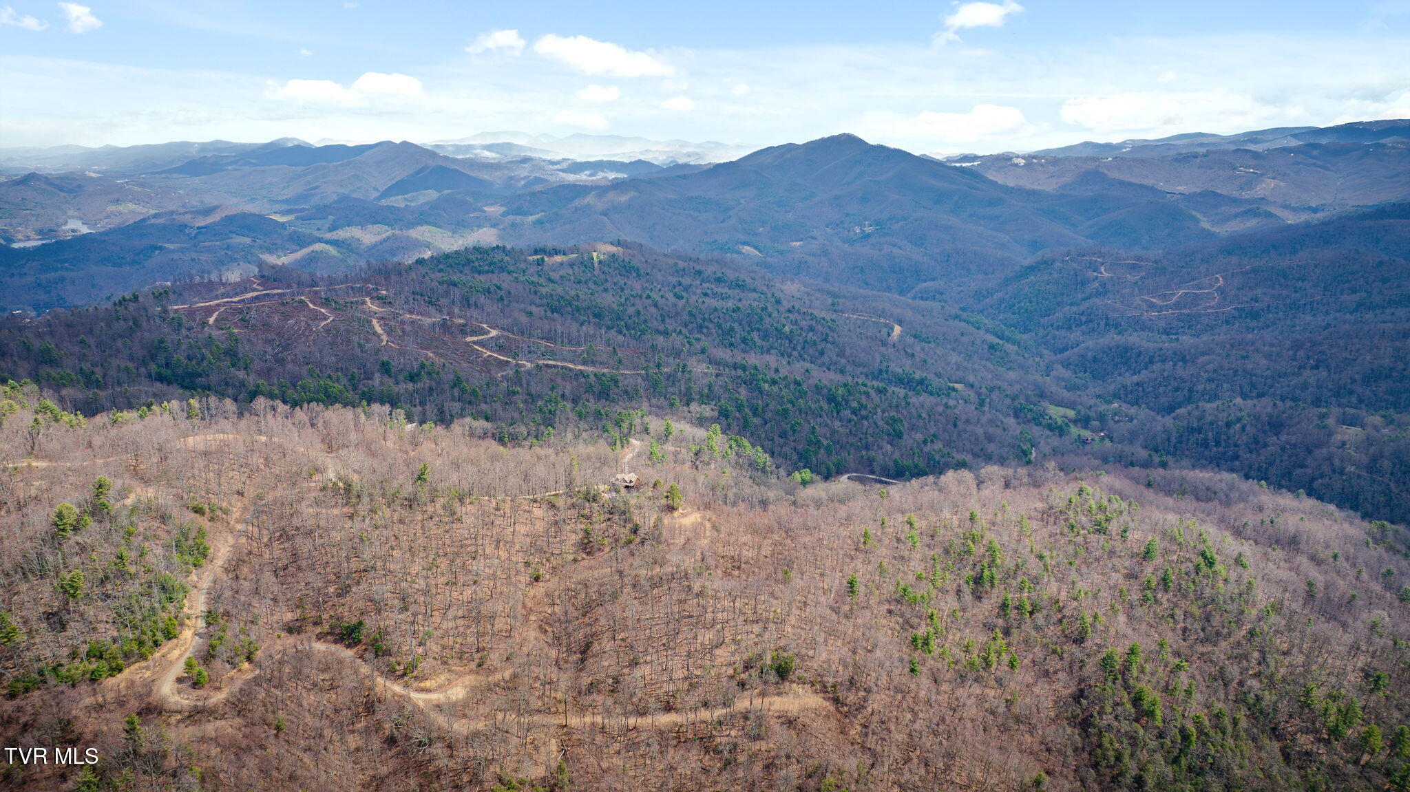 614 Tulip Poplar Trail, Unit 63 Butler, TN 37640 - Photo 14 of 20 109