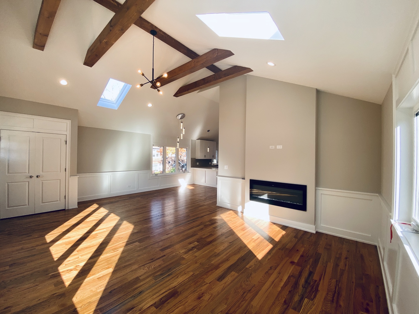 4401 Wisconsin Avenue Stickney, IL 60402 - Photo 3 of 25