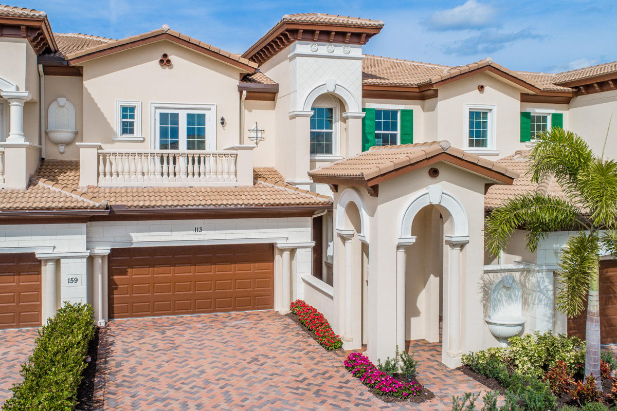 159 Tresana Boulevard, #113