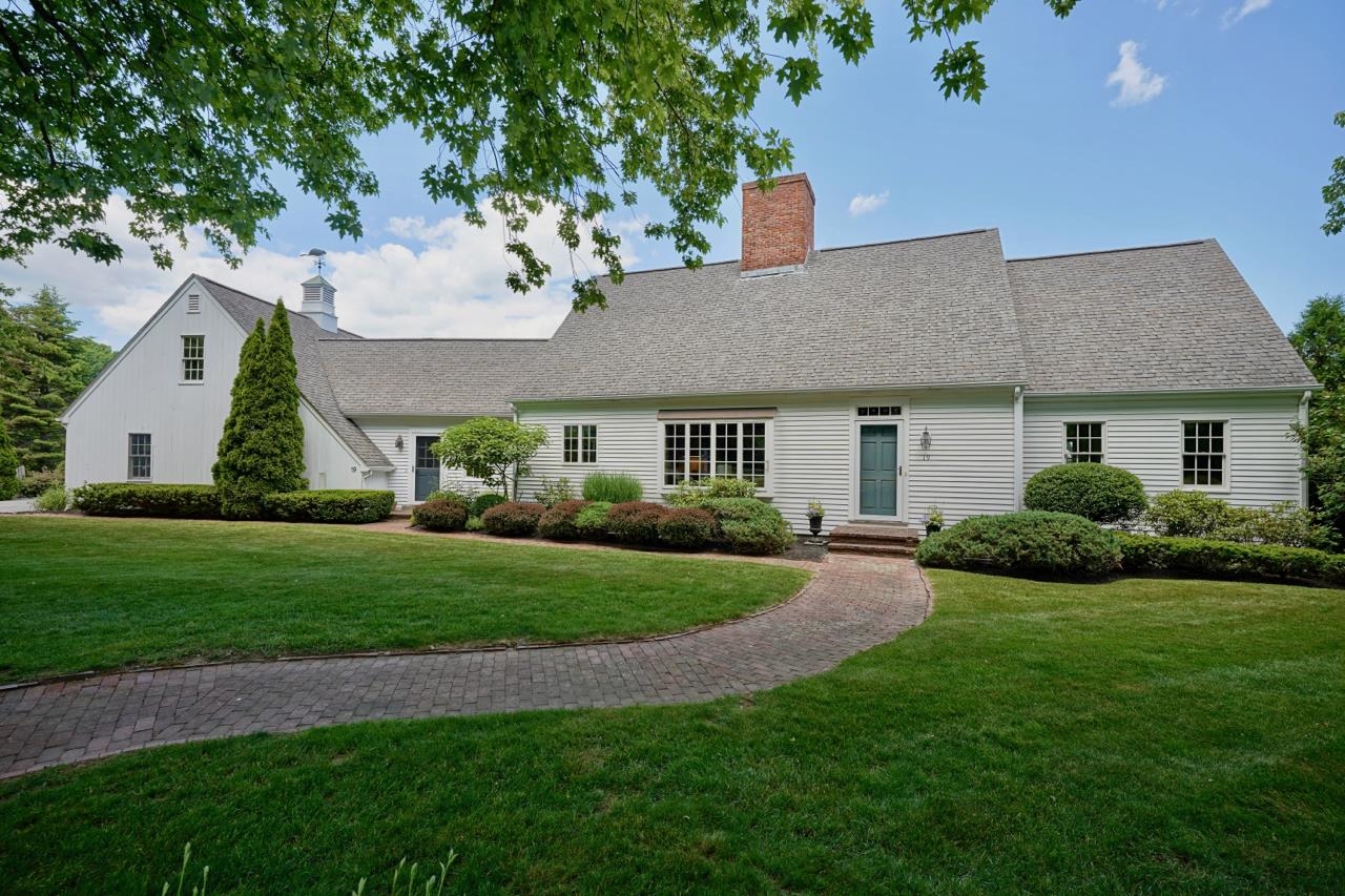 19 Sea Road Rye, NH 03870 - Photo 3 of 39