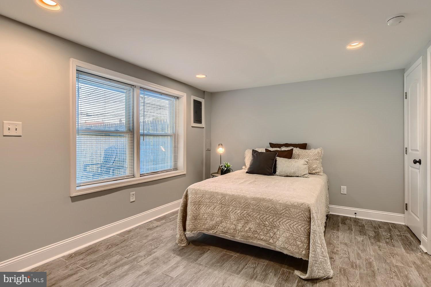 3633 Greenvale Road Baltimore, MD 21229 - Photo 18 of 27 Gallery Image 18