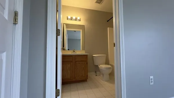 $2,200 | 1426 Crimson Way, Walled Lake, MI 48390