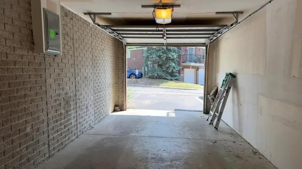 $2,200 | 1426 Crimson Way, Walled Lake, MI 48390