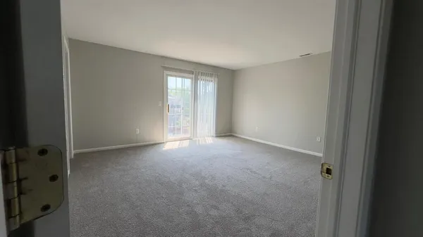 $2,200 | 1426 Crimson Way, Walled Lake, MI 48390
