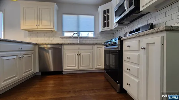 $3,690 | 118 Brinkerhoff Avenue, Unit 1, Palisades Park, NJ 07650