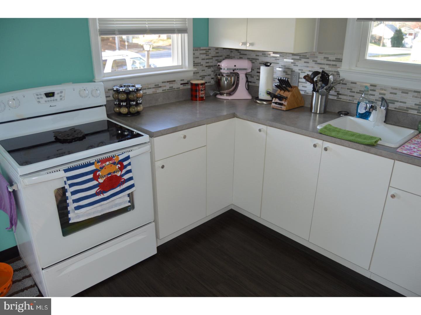 1241 Brooke Boulevard Reading, PA 19607 - Photo 15 of 20 Kitchen