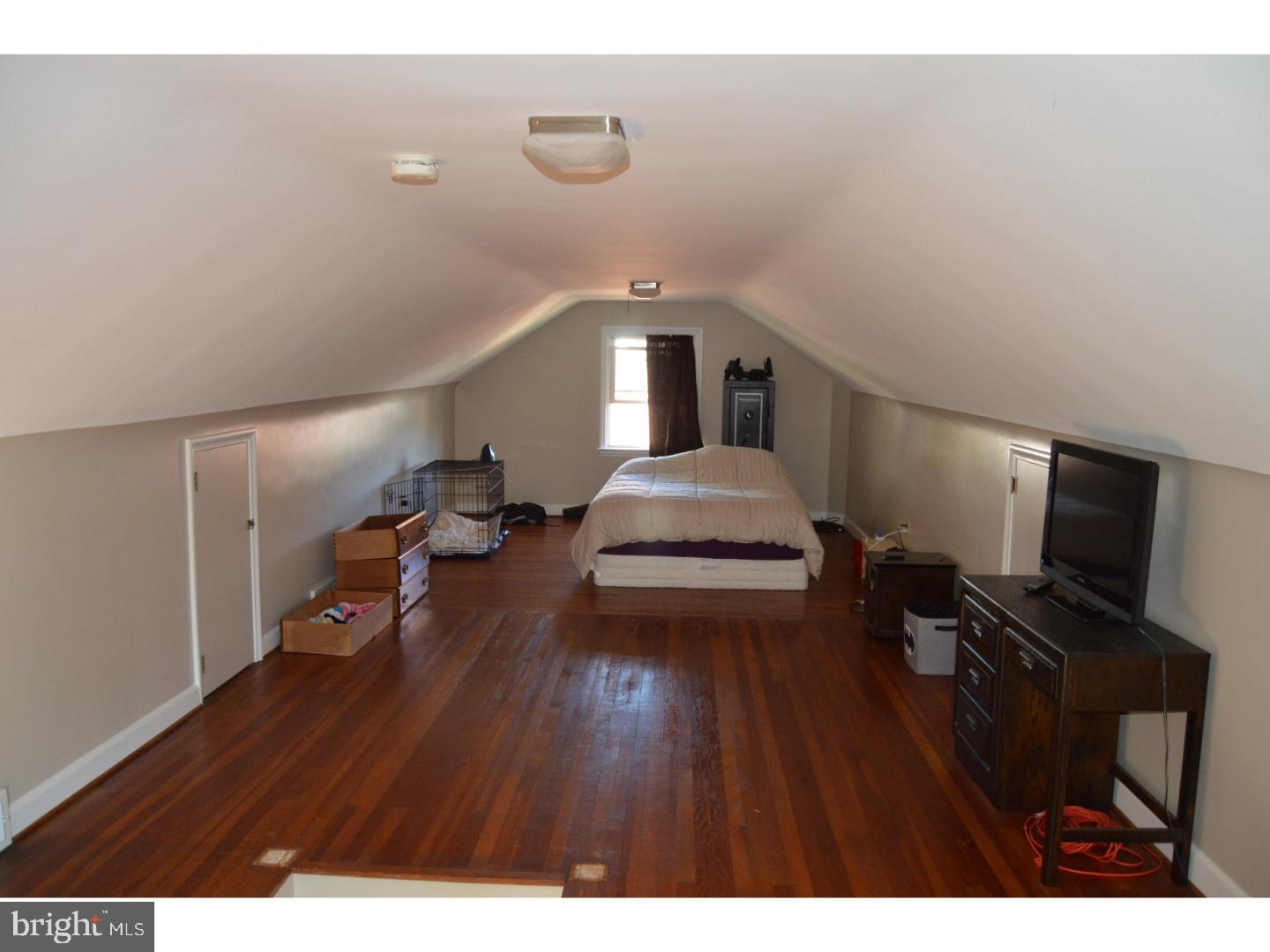 1241 Brooke Boulevard Reading, PA 19607 - Photo 5 of 20 Bedroom 3