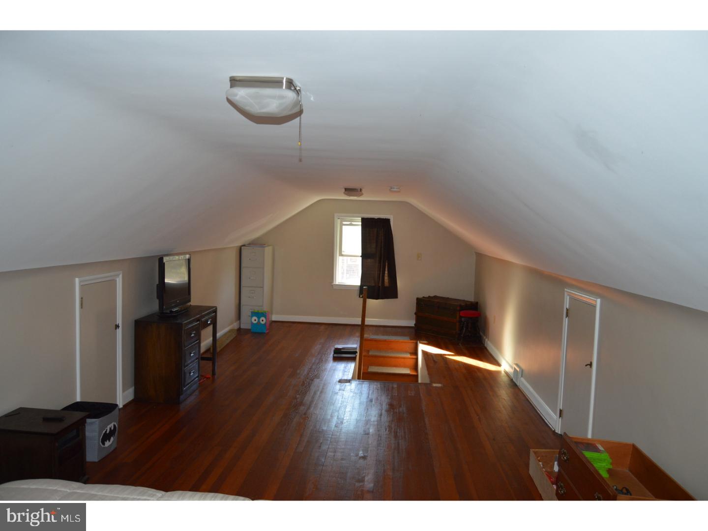 1241 Brooke Boulevard Reading, PA 19607 - Photo 6 of 20 Bedroom 3