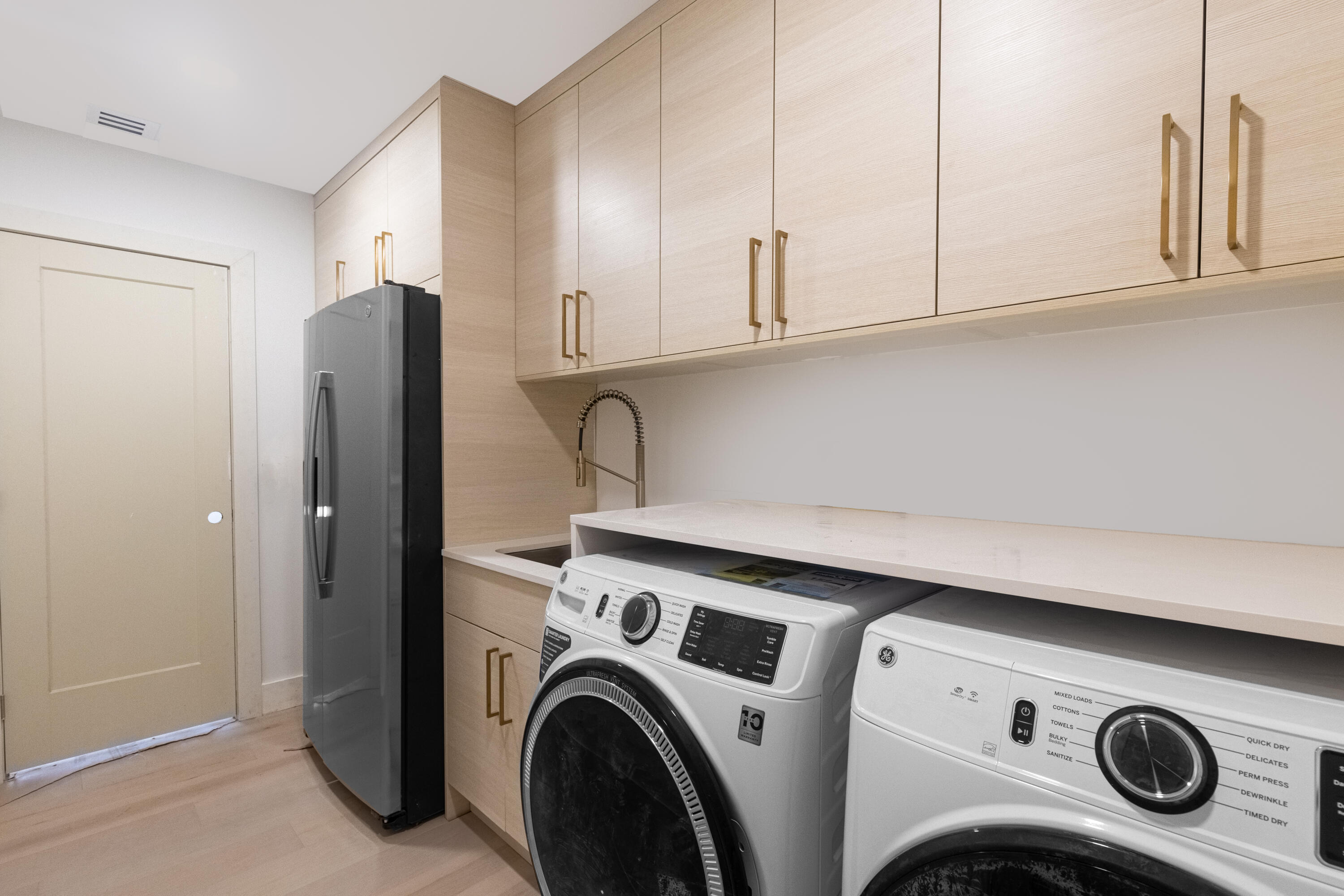 509 Rye Lane Delray Beach, FL 33444 - Photo 14 of 20 Laundry Room