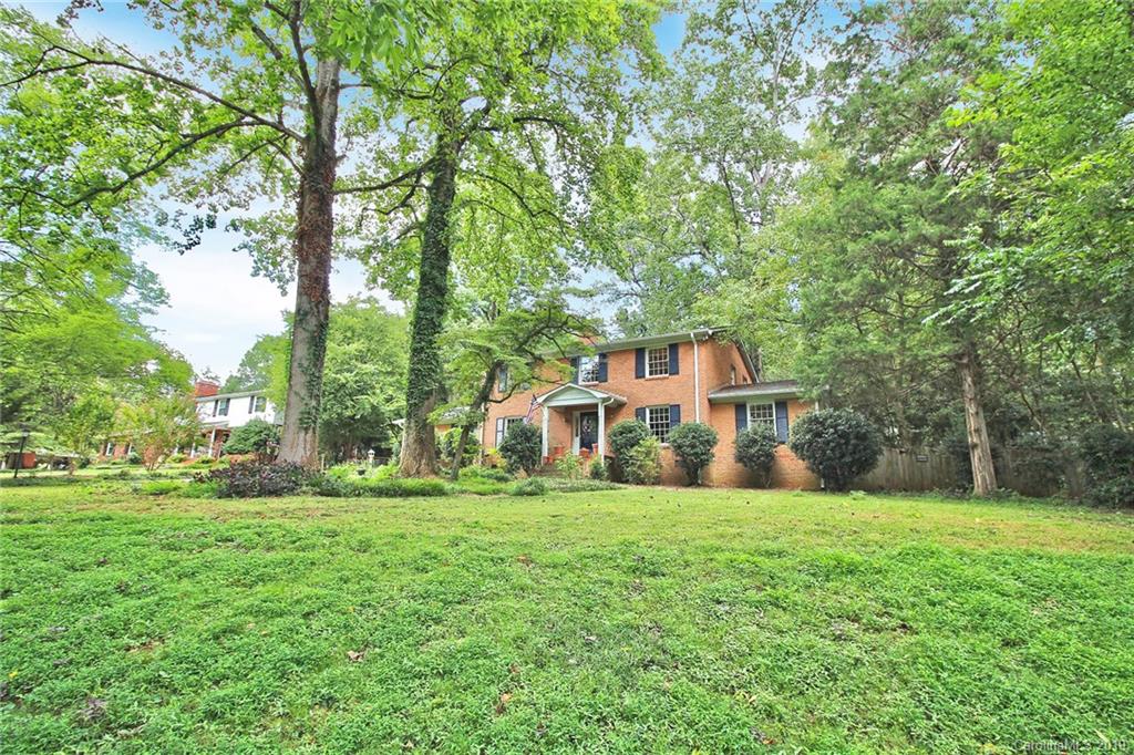7111 Thermal Road Charlotte, NC 28211 - Photo 33 of 34 Gallery Image 33