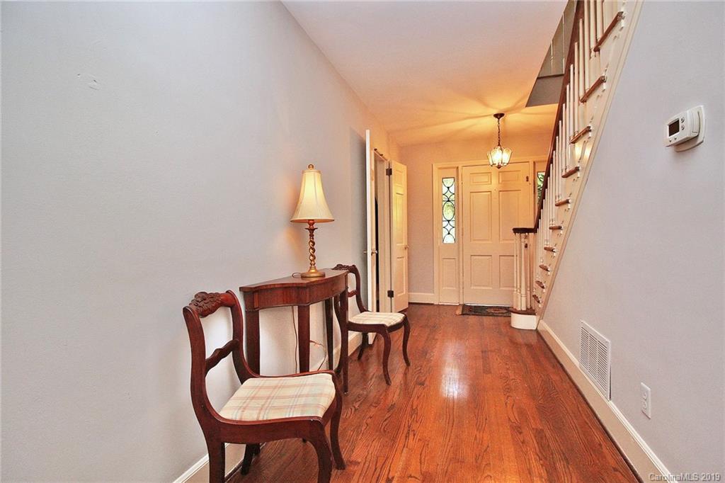 7111 Thermal Road Charlotte, NC 28211 - Photo 10 of 34 Gallery Image 10