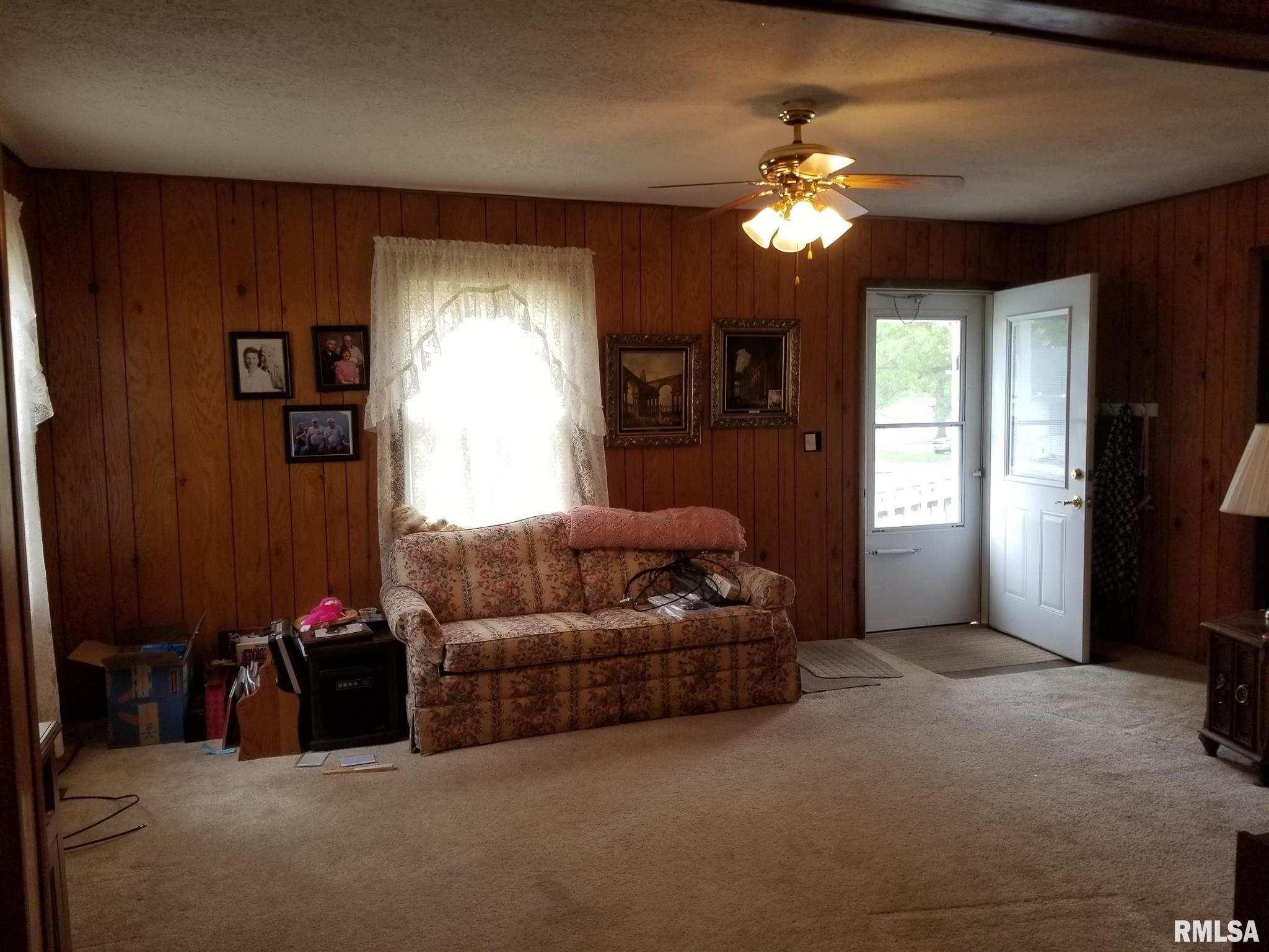 108 Johnson Street Valier, IL 62891 - Photo 21 of 27 Gallery Image 21