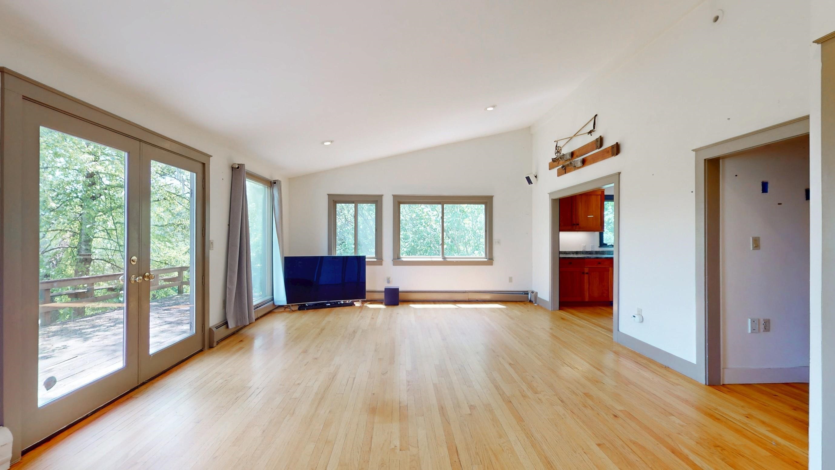 1029 Richville Road Shoreham, VT 05770 - Photo 11 of 48