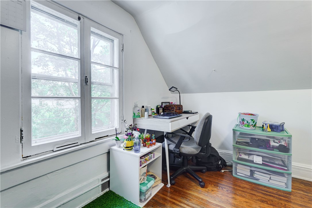 8 Rowley Street, Unit 2 Rochester, NY 14607 - Photo 11 of 18 Gallery Image 11