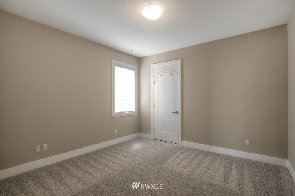 23609 2nd Avenue Southeast, Unit 21 Bothell, WA 98021 - Photo 5 of 21 Gallery Image 5