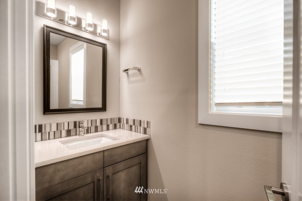 23609 2nd Avenue Southeast, Unit 21 Bothell, WA 98021 - Photo 9 of 21 Gallery Image 9
