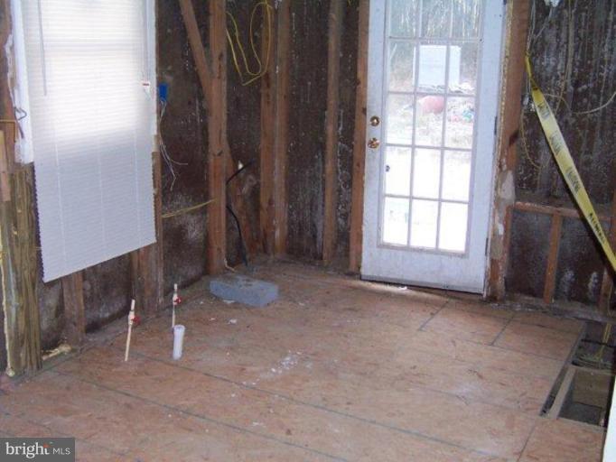 26465 3 Bridges Road Federalsburg, MD 21632 - Photo 6 of 6 Kitchen