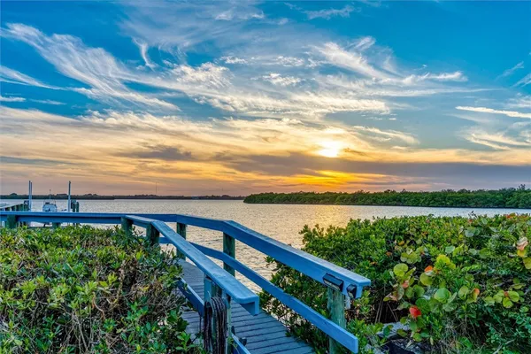 $11,000 | 226 Indian River Drive, Vero Beach, FL 32963
