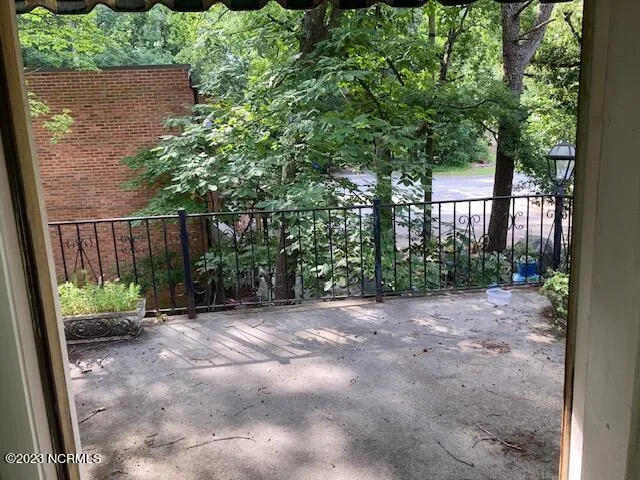 $1,200 | 1302 East 14th Street, Unit 1G, Greenville, NC 27858