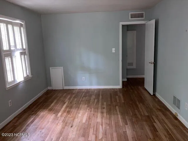 $1,200 | 1302 East 14th Street, Unit 1G, Greenville, NC 27858