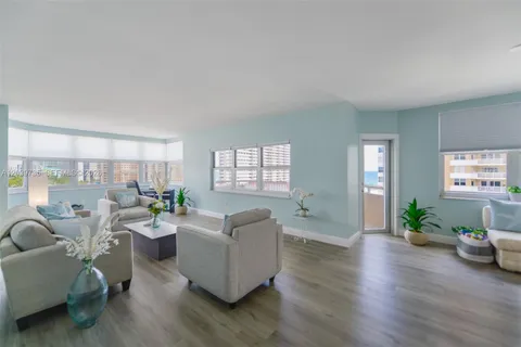 $636,000 | 1985 South Ocean Drive, Unit 8P, Hallandale Beach, FL 33009