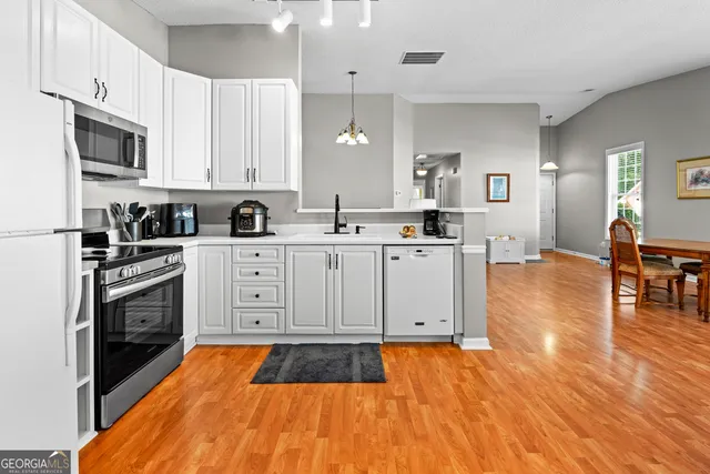 $375,000 | 1017 Pinehurst Drive, Peachtree City, GA 30269