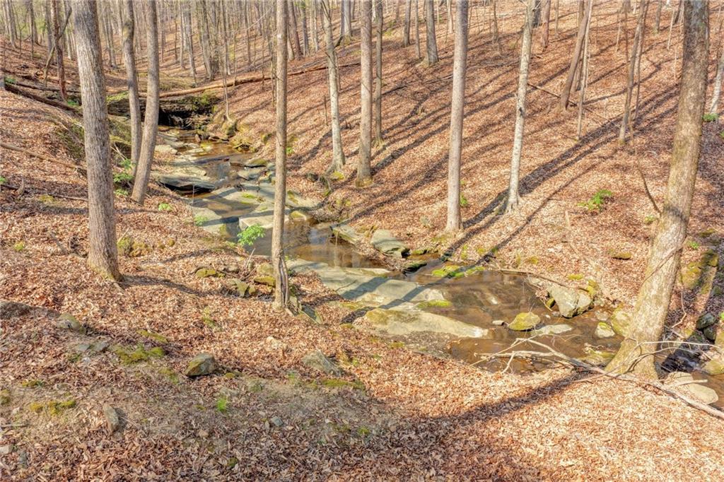 2435 Southers Circle Suwanee, GA 30024 - Photo 15 of 40