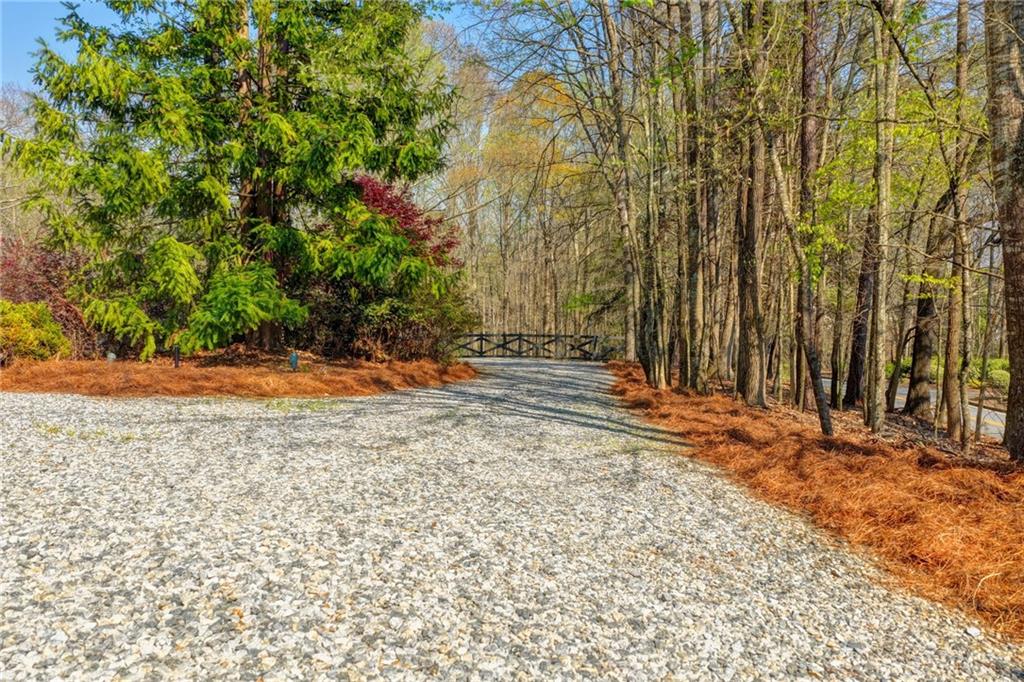 2435 Southers Circle Suwanee, GA 30024 - Photo 38 of 40