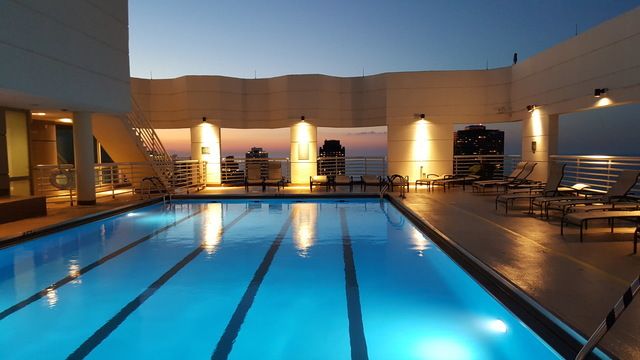 $233,000 | 195 North Harbor Drive, Unit 207, Chicago, IL 60601