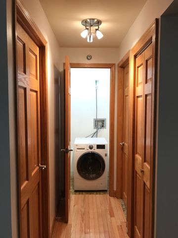 $233,000 | 195 North Harbor Drive, Unit 207, Chicago, IL 60601