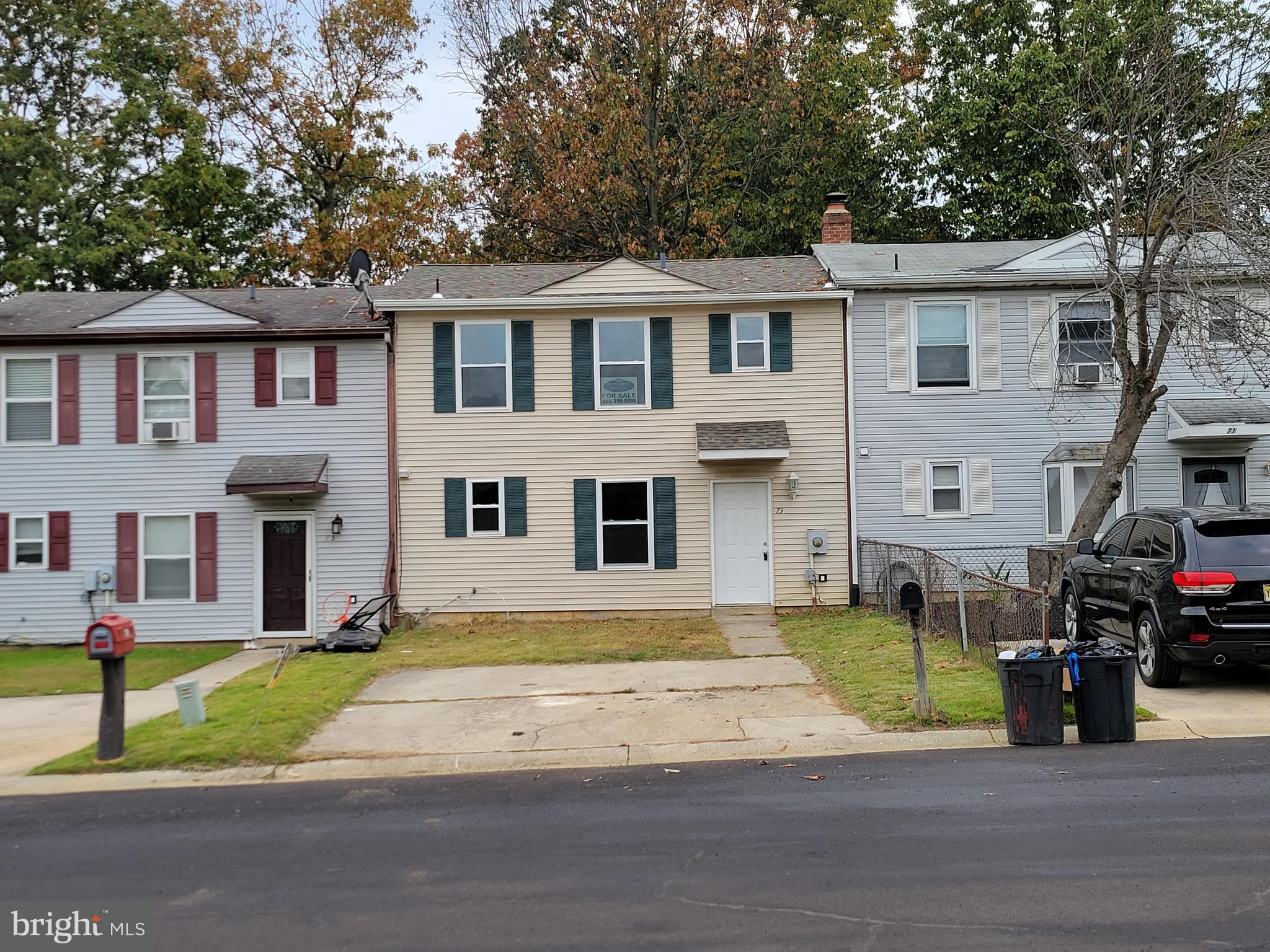 73 Edinshire Road Sicklerville, NJ 08081 - Photo 2 of 17 Front