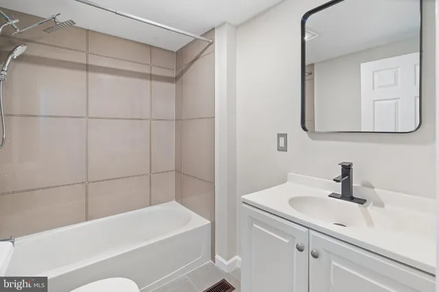 $269,000 | 310 York Street, Burlington, NJ 08016