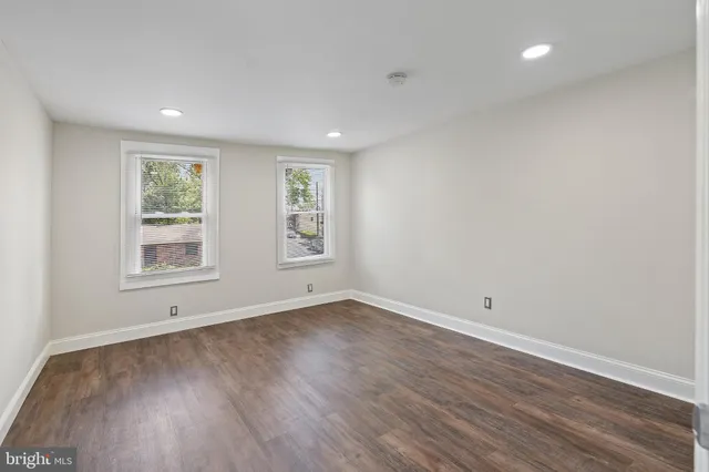 $269,000 | 310 York Street, Burlington, NJ 08016