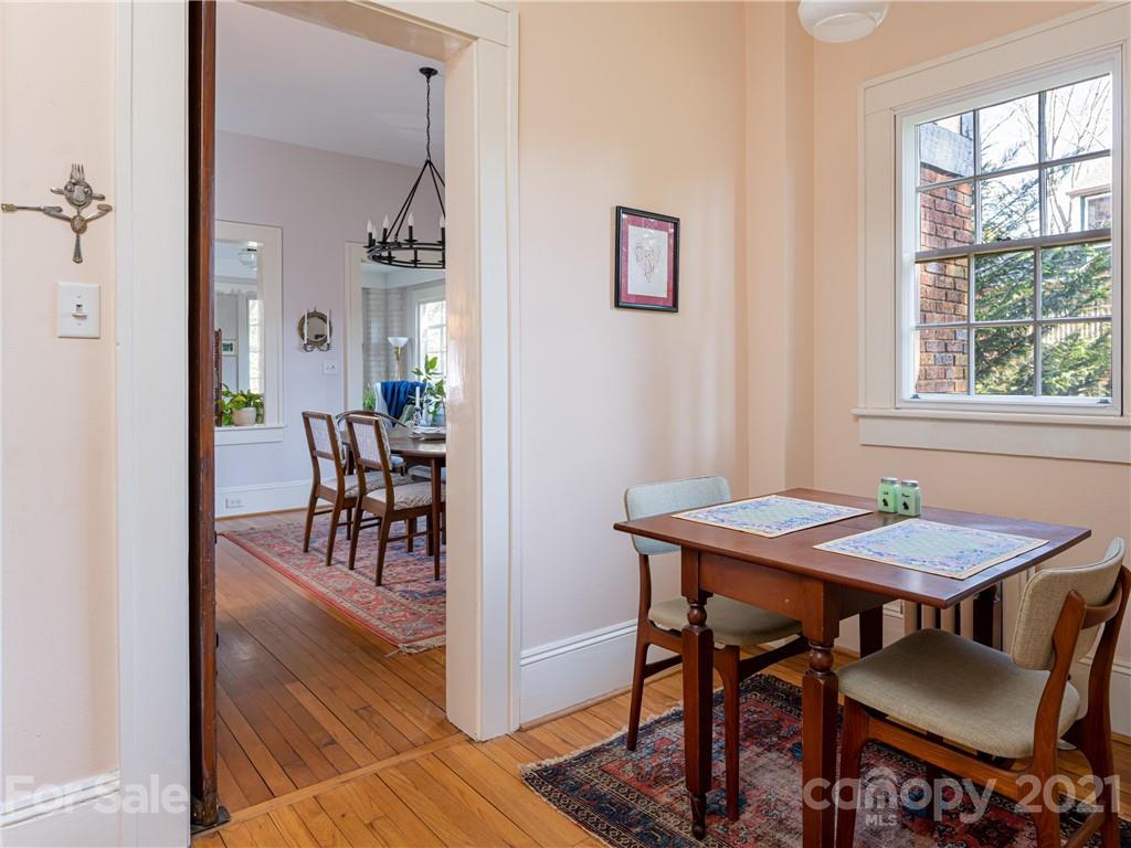 26 Normandy Road Asheville, NC 28803 - Photo 12 of 46 Gallery Image 12