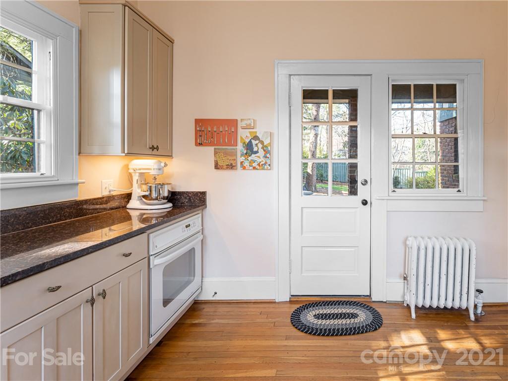 26 Normandy Road Asheville, NC 28803 - Photo 15 of 46 Gallery Image 15