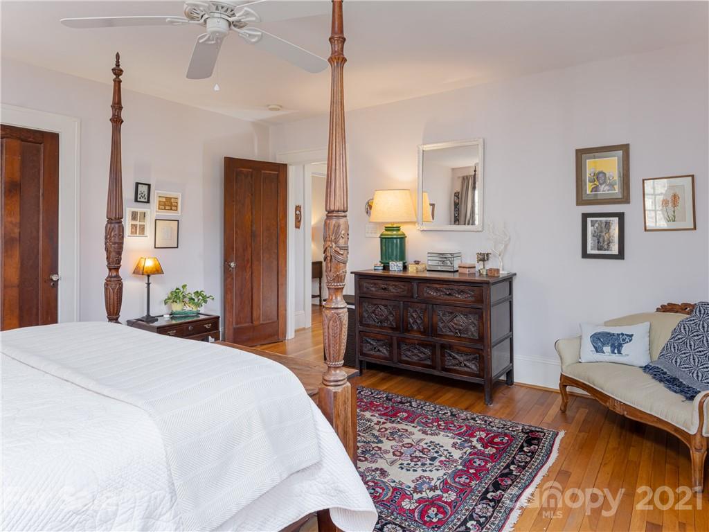 26 Normandy Road Asheville, NC 28803 - Photo 22 of 46 Gallery Image 22