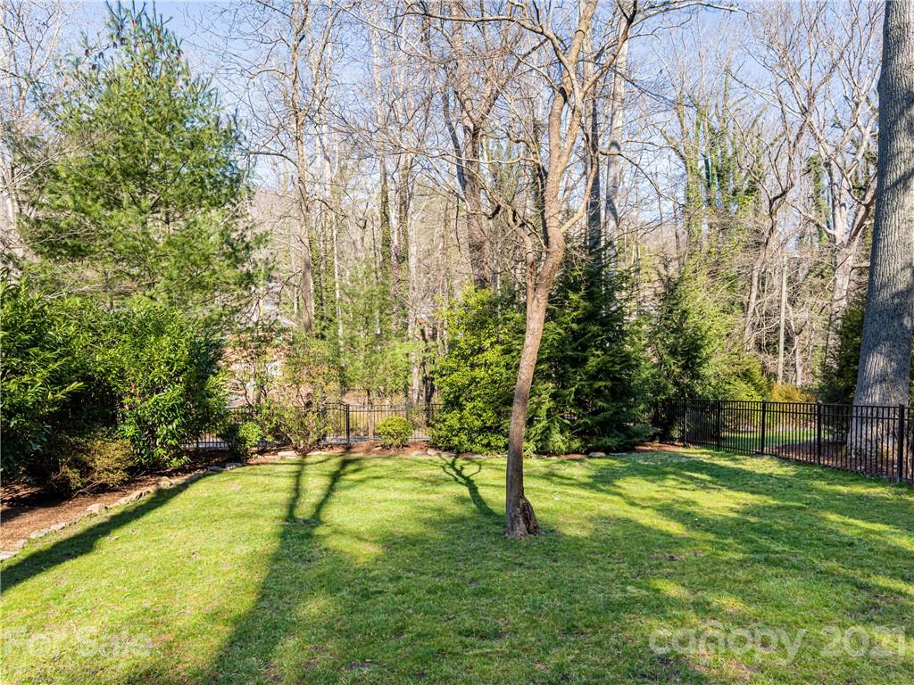 26 Normandy Road Asheville, NC 28803 - Photo 34 of 46 Gallery Image 34