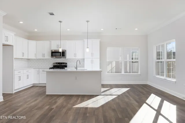 $448,900 | 7313 Hackberry Branch Way, Knoxville, TN 37924