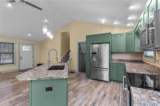 $625,000 | 279 Elliott Road, Grove City, PA 16127