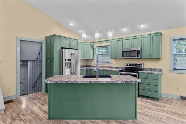 $625,000 | 279 Elliott Road, Grove City, PA 16127