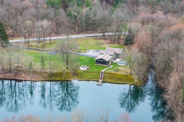 $625,000 | 279 Elliott Road, Grove City, PA 16127